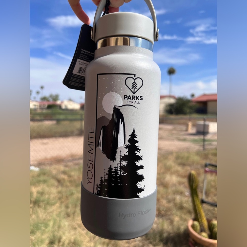 Hydro Flask Yosemite Limited Edition